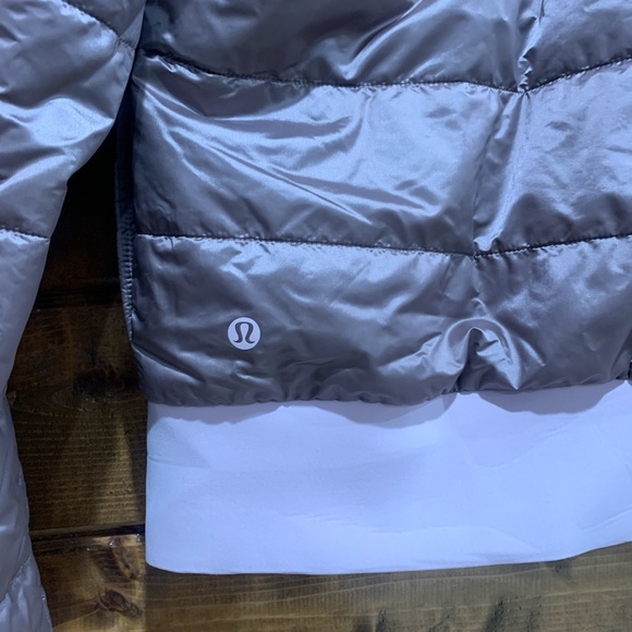 Lululemon Dark Chrome Non-Stop Bomber *Reversible - Picture 4 of 9